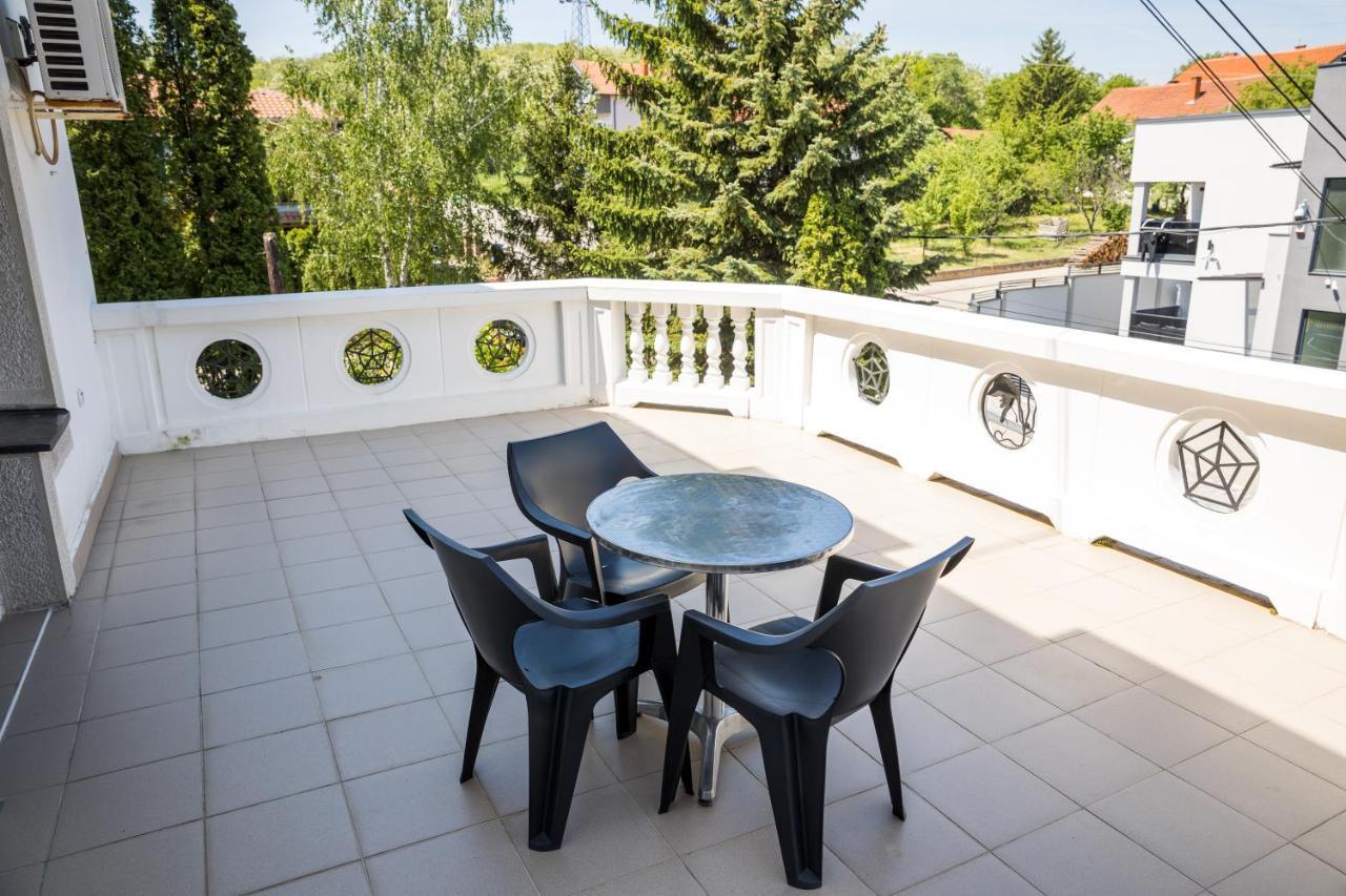 Garni Hotel Panorama Lux Ni Exterior foto