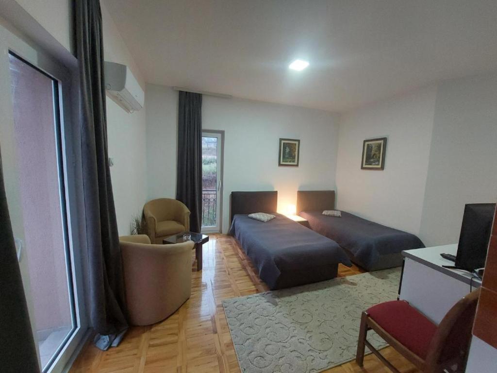 Garni Hotel Panorama Lux Ni Exterior foto